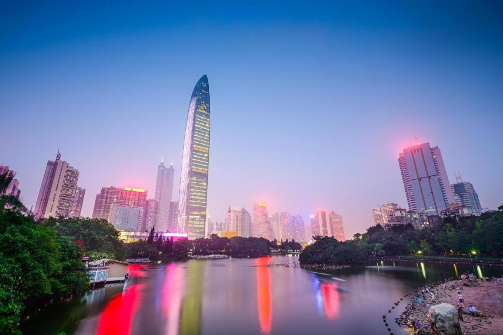 Golden Lustre Hotel Shenzhen Exterior foto